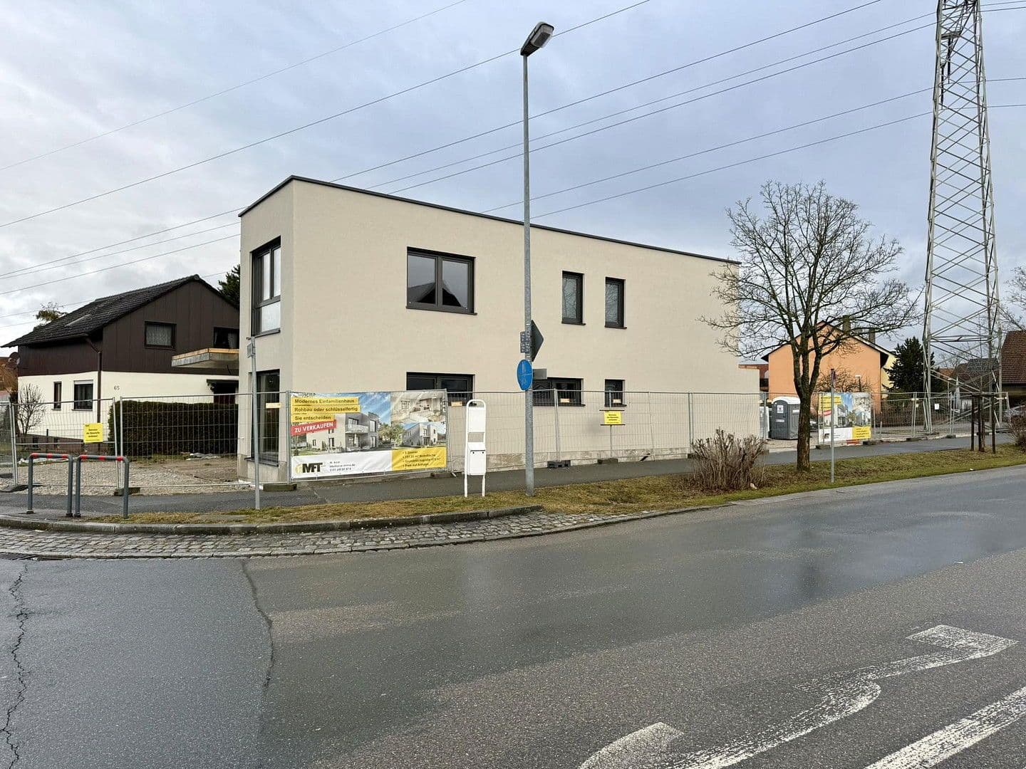 Predaj domu 200 m², pozemek 475 m², In der Gibitzen 28, Wendelstein, Bavorsko Predaj domu 200 m², pozemek 475 m², In der Gibitzen 28, Wendelstein, Bavorsko