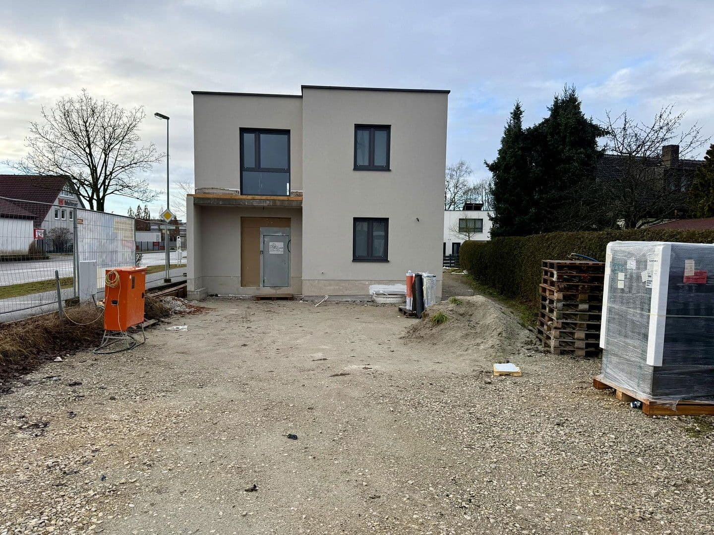 Predaj domu 200 m², pozemek 475 m², In der Gibitzen 28, Wendelstein, Bavorsko Predaj domu 200 m², pozemek 475 m², In der Gibitzen 28, Wendelstein, Bavorsko