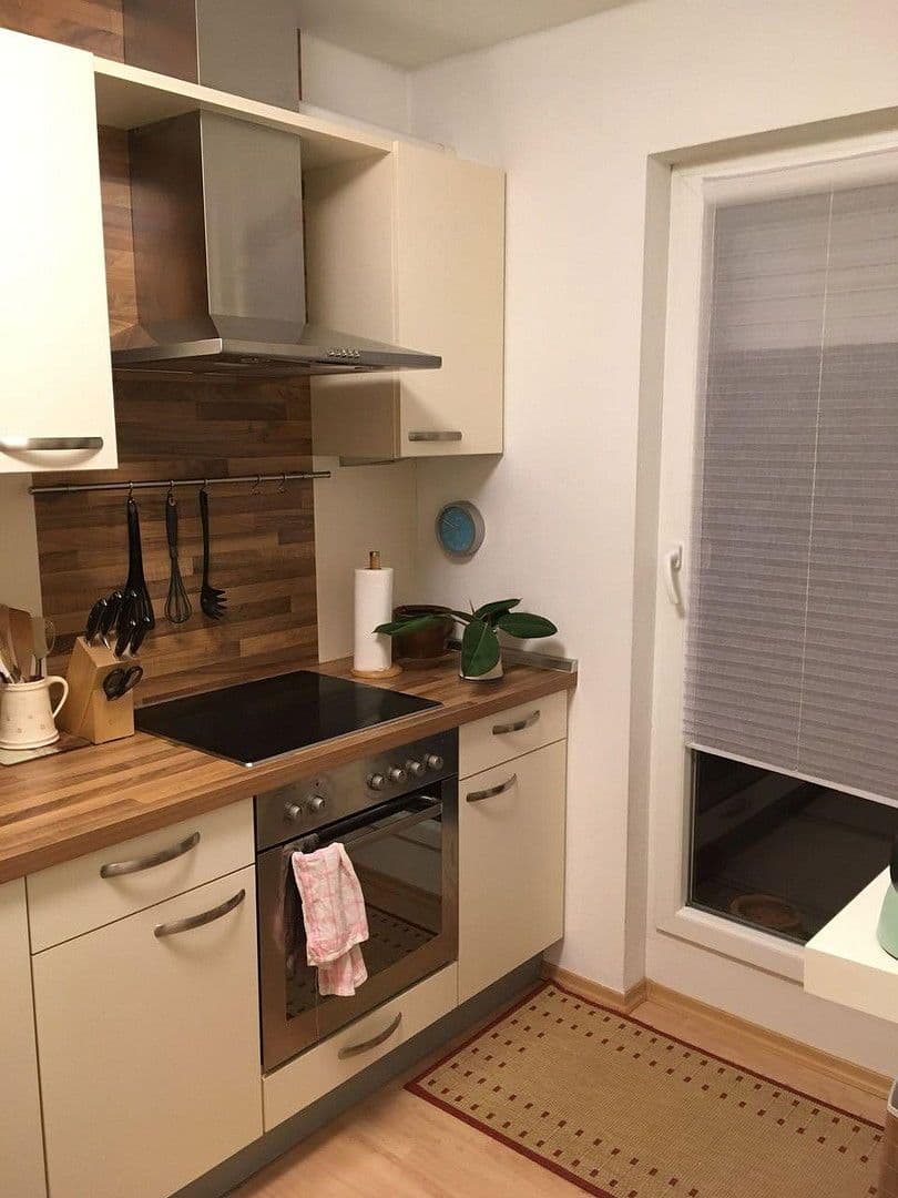 Prenájom bytu 2-izbový 66 m², Ingolstadt, Bavorsko Prenájom bytu 2-izbový 66 m², Ingolstadt, Bavorsko