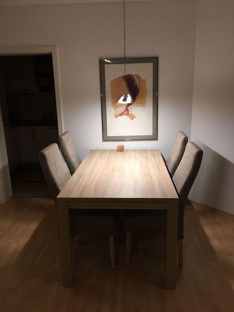 Prenájom bytu 2-izbový 66 m², Ingolstadt, Bavorsko Prenájom bytu 2-izbový 66 m², Ingolstadt, Bavorsko