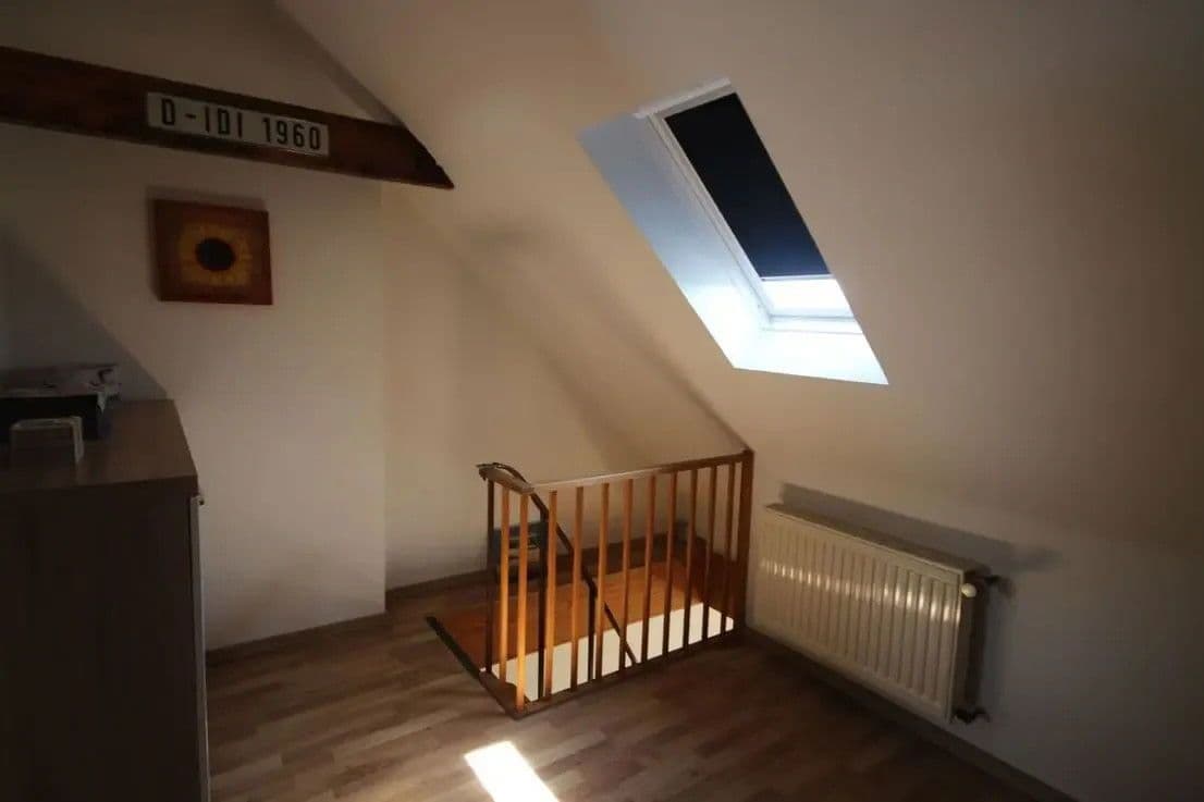 Prenájom bytu 2-izbový 90 m², Münsterstr. 86, Düsseldorf, Severné Porýnie - Westfálsko Prenájom bytu 2-izbový 90 m², Münsterstr. 86, Düsseldorf, Severné Porýnie - Westfálsko