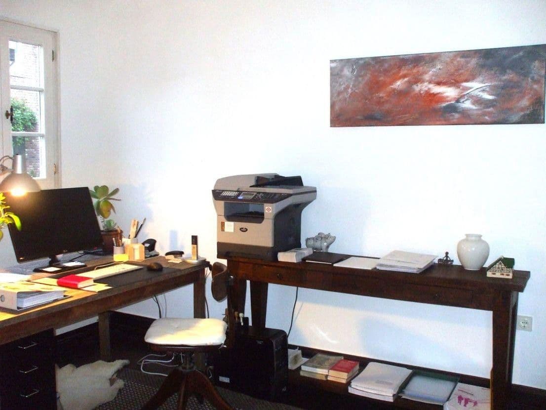 Prenájom kancelárie 175 m², Kerpen, Severné Porýnie - Westfálsko Prenájom kancelárie 175 m², Kerpen, Severné Porýnie - Westfálsko