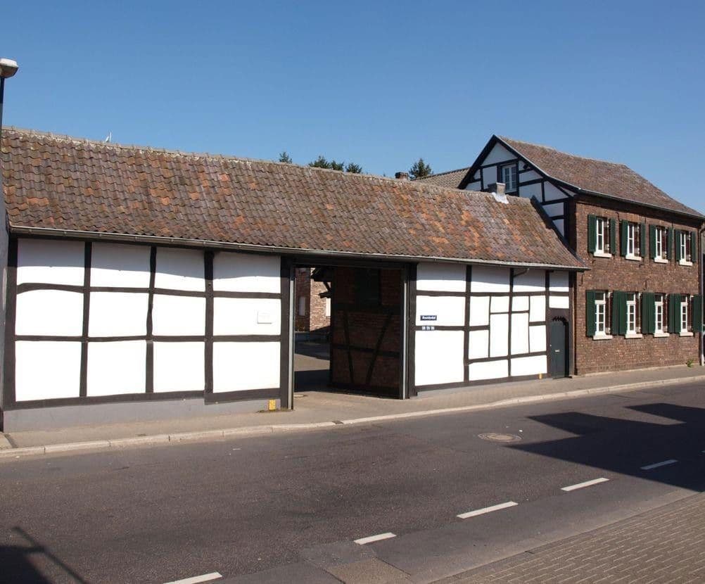 Prenájom kancelárie 175 m², Kerpen, Severné Porýnie - Westfálsko Prenájom kancelárie 175 m², Kerpen, Severné Porýnie - Westfálsko