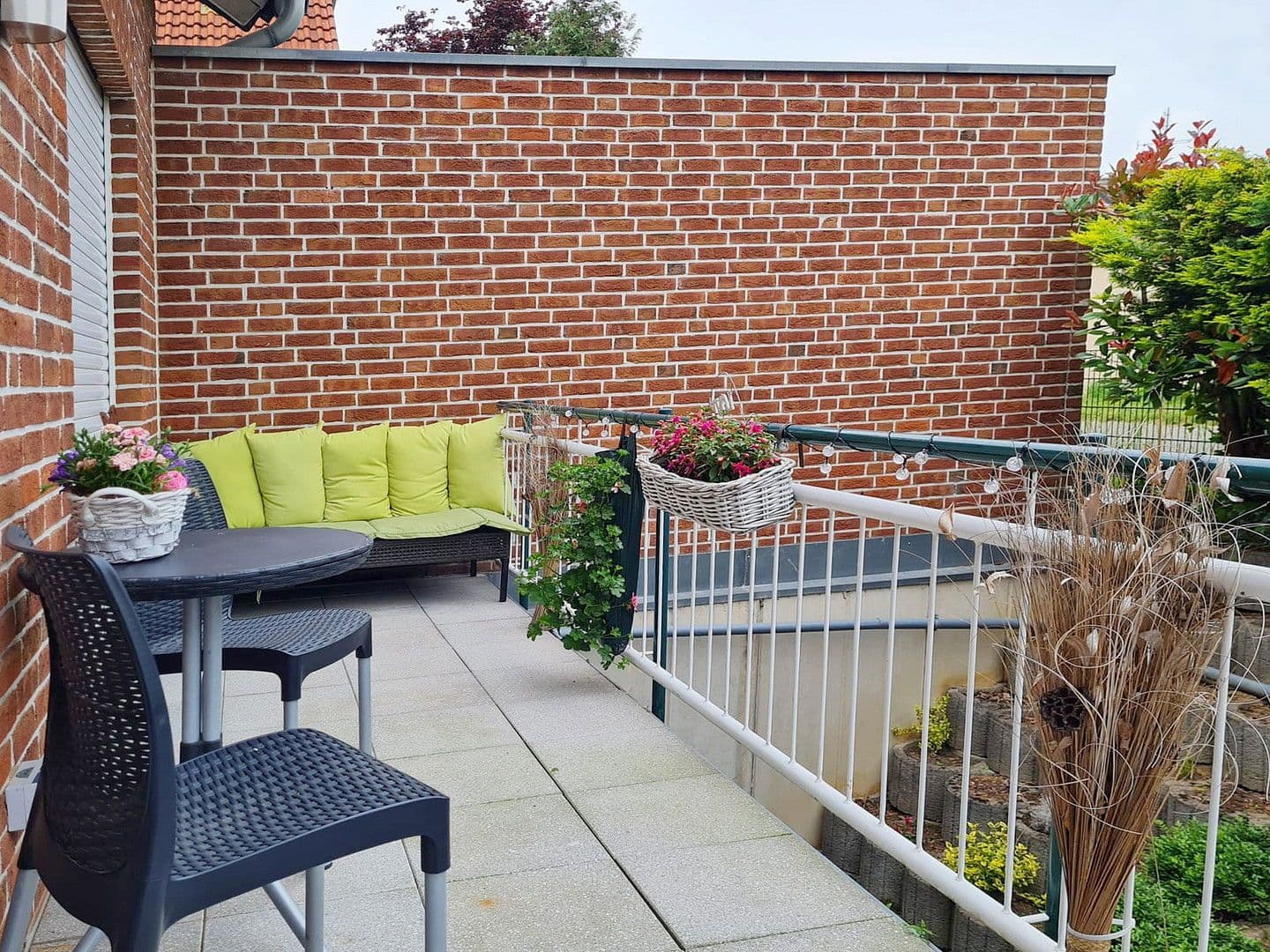 Prenájom bytu 3-izbový 105 m², Nörvenich, Severné Porýnie - Westfálsko Prenájom bytu 3-izbový 105 m², Nörvenich, Severné Porýnie - Westfálsko