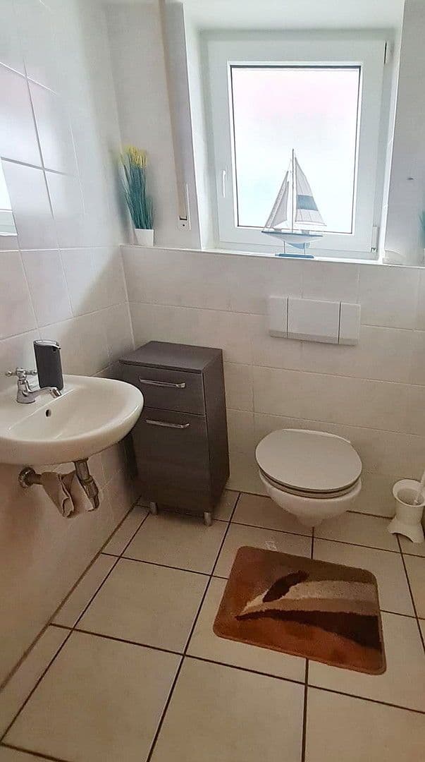 Prenájom bytu 3-izbový 105 m², Nörvenich, Severné Porýnie - Westfálsko Prenájom bytu 3-izbový 105 m², Nörvenich, Severné Porýnie - Westfálsko