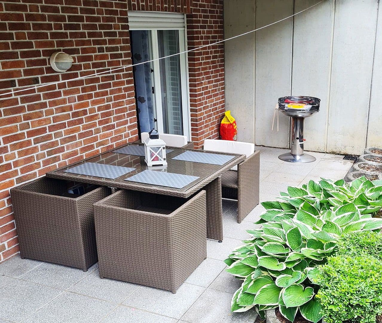 Prenájom bytu 3-izbový 105 m², Nörvenich, Severné Porýnie - Westfálsko Prenájom bytu 3-izbový 105 m², Nörvenich, Severné Porýnie - Westfálsko