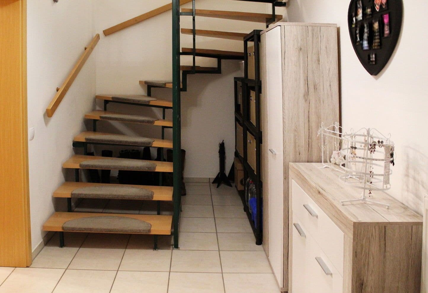 Prenájom bytu 3-izbový 105 m², Nörvenich, Severné Porýnie - Westfálsko Prenájom bytu 3-izbový 105 m², Nörvenich, Severné Porýnie - Westfálsko