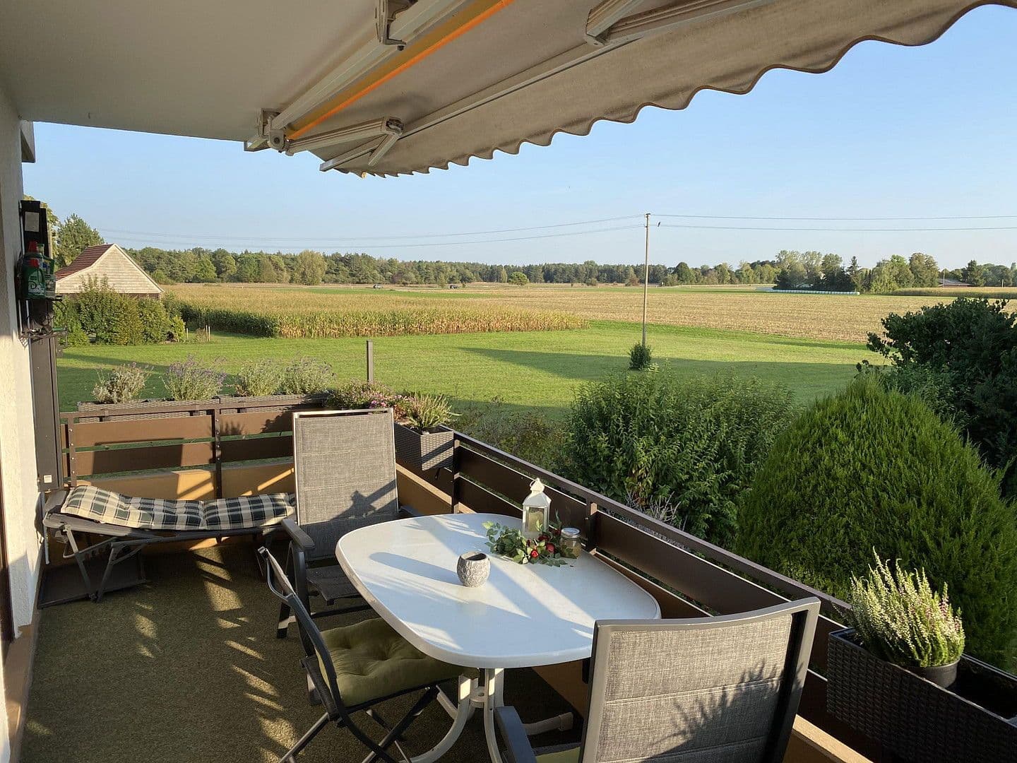 Prenájom bytu 4-izbový 116 m², Königsbrunn, Bavorsko Prenájom bytu 4-izbový 116 m², Königsbrunn, Bavorsko