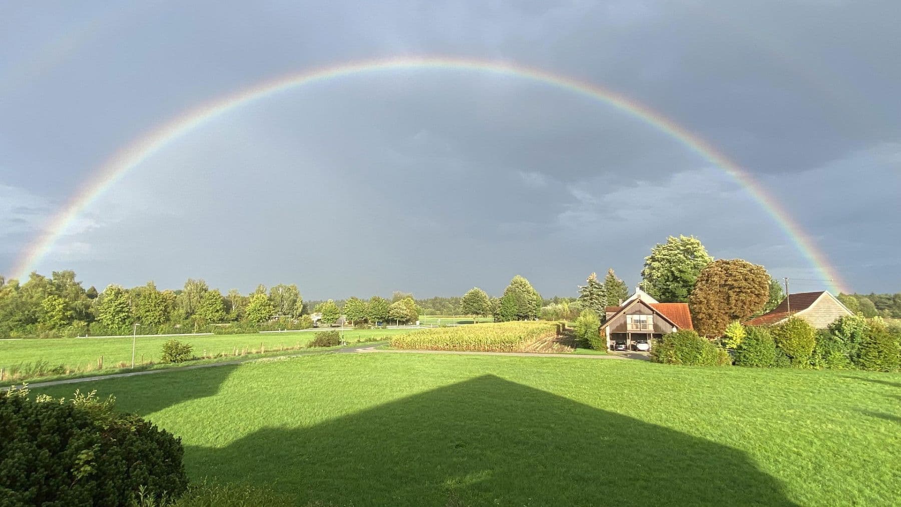 Prenájom bytu 4-izbový 116 m², Königsbrunn, Bavorsko Prenájom bytu 4-izbový 116 m², Königsbrunn, Bavorsko