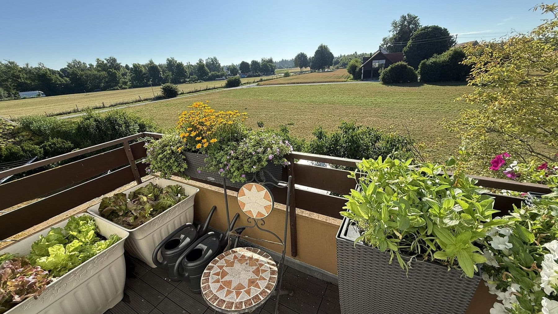 Prenájom bytu 4-izbový 116 m², Königsbrunn, Bavorsko Prenájom bytu 4-izbový 116 m², Königsbrunn, Bavorsko