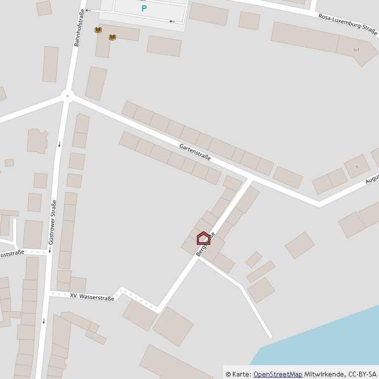 Prenájom domu 200 m², pozemek 170 m², Bergstr. 10, Malchow, Meklenbursko-Predpomoransko Prenájom domu 200 m², pozemek 170 m², Bergstr. 10, Malchow, Meklenbursko-Predpomoransko