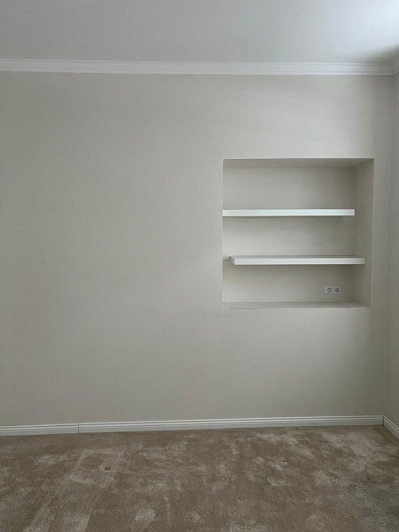 Prenájom bytu 5-izbový 150 m², Wupperstr. 101, Solingen, Severné Porýnie - Westfálsko Prenájom bytu 5-izbový 150 m², Wupperstr. 101, Solingen, Severné Porýnie - Westfálsko