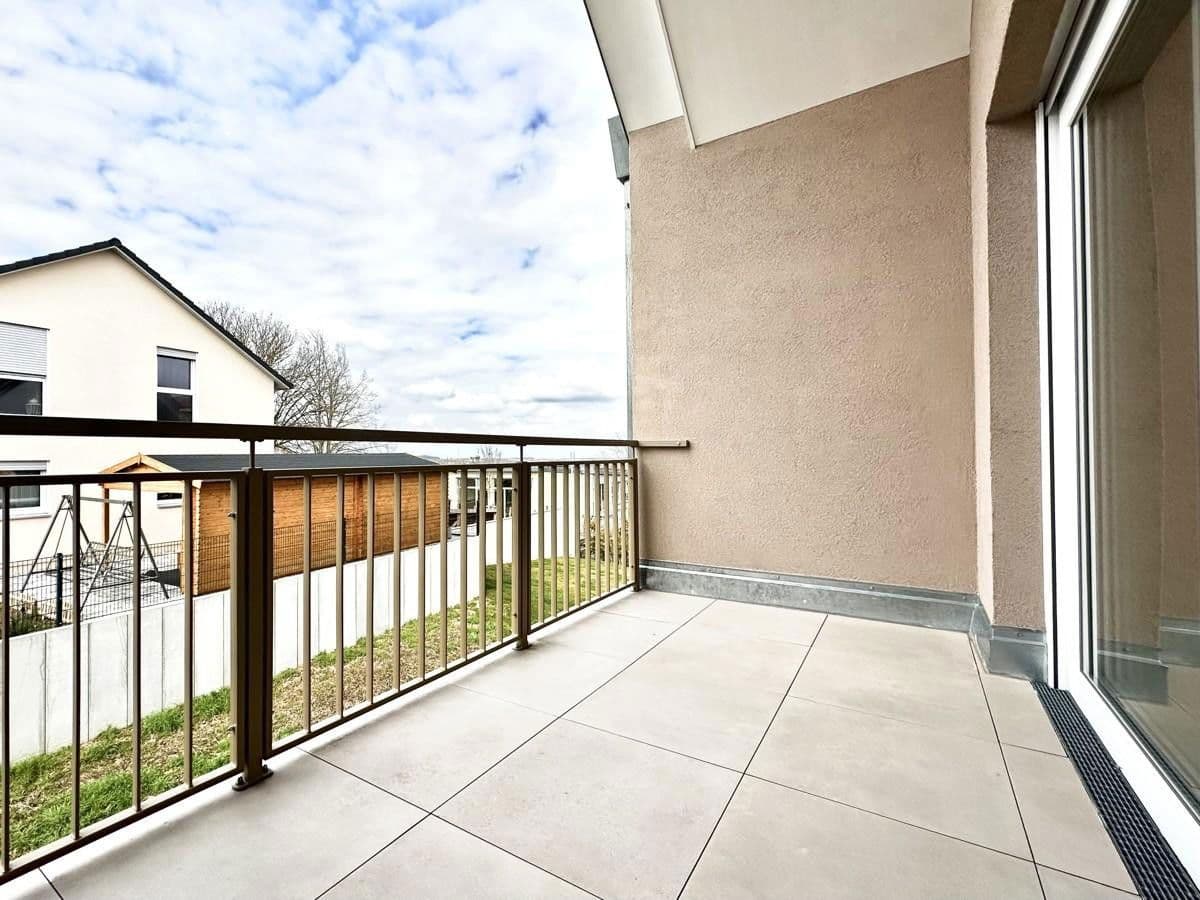 Prenájom bytu 4-izbový 126 m², Hauptstraße 34, Kieselbronn, Bádensko-Wurttembersko Prenájom bytu 4-izbový 126 m², Hauptstraße 34, Kieselbronn, Bádensko-Wurttembersko