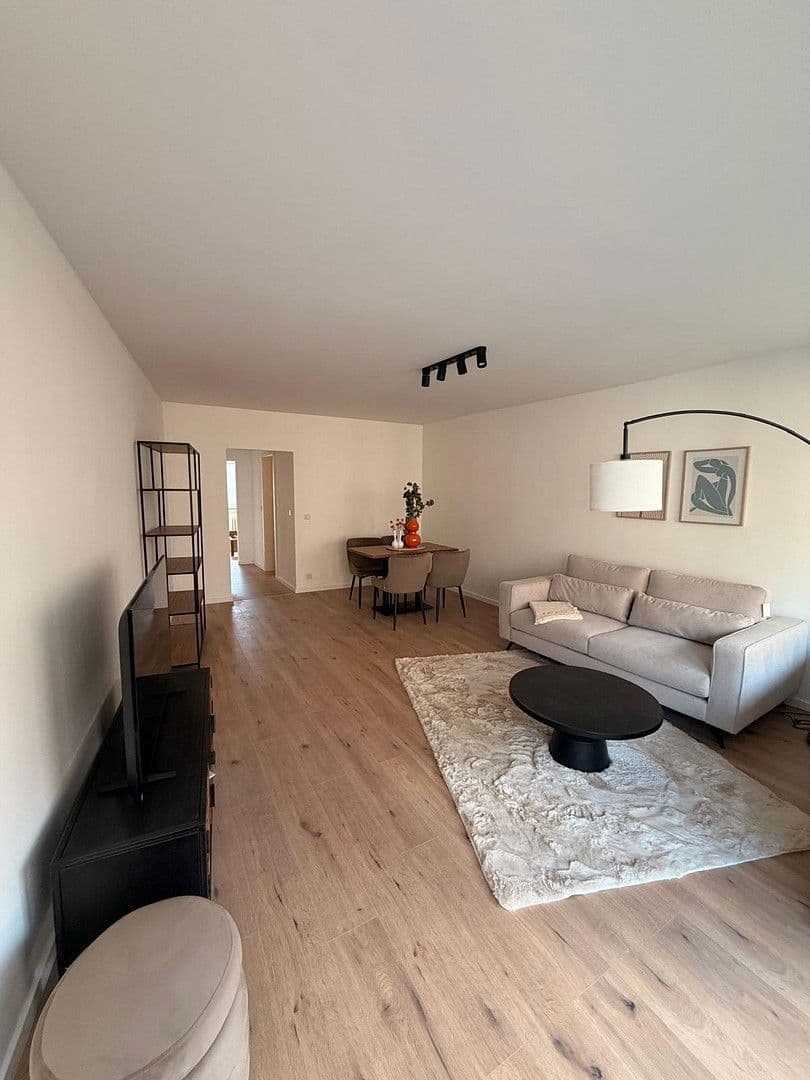 Prenájom bytu 2-izbový 59 m², Von-Werth-Straße 24-26, Köln, Severné Porýnie - Westfálsko Prenájom bytu 2-izbový 59 m², Von-Werth-Straße 24-26, Köln, Severné Porýnie - Westfálsko