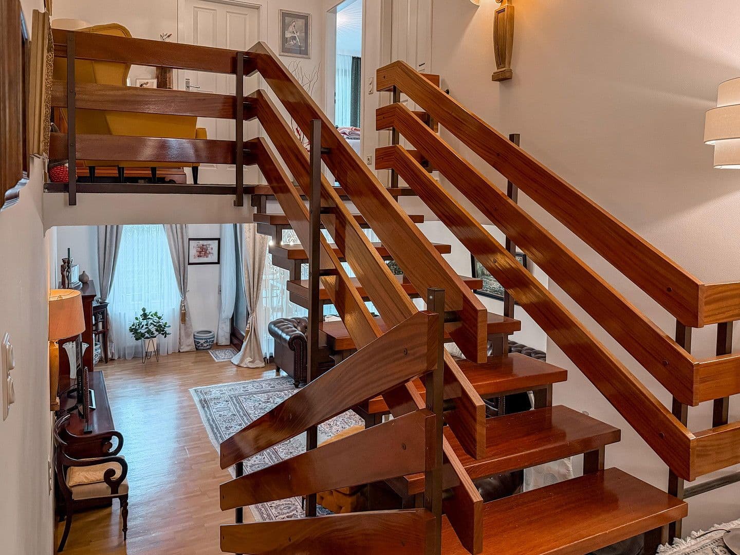 Predaj bytu 3-izbový 117 m², Düsseldorf, Severné Porýnie - Westfálsko Predaj bytu 3-izbový 117 m², Düsseldorf, Severné Porýnie - Westfálsko