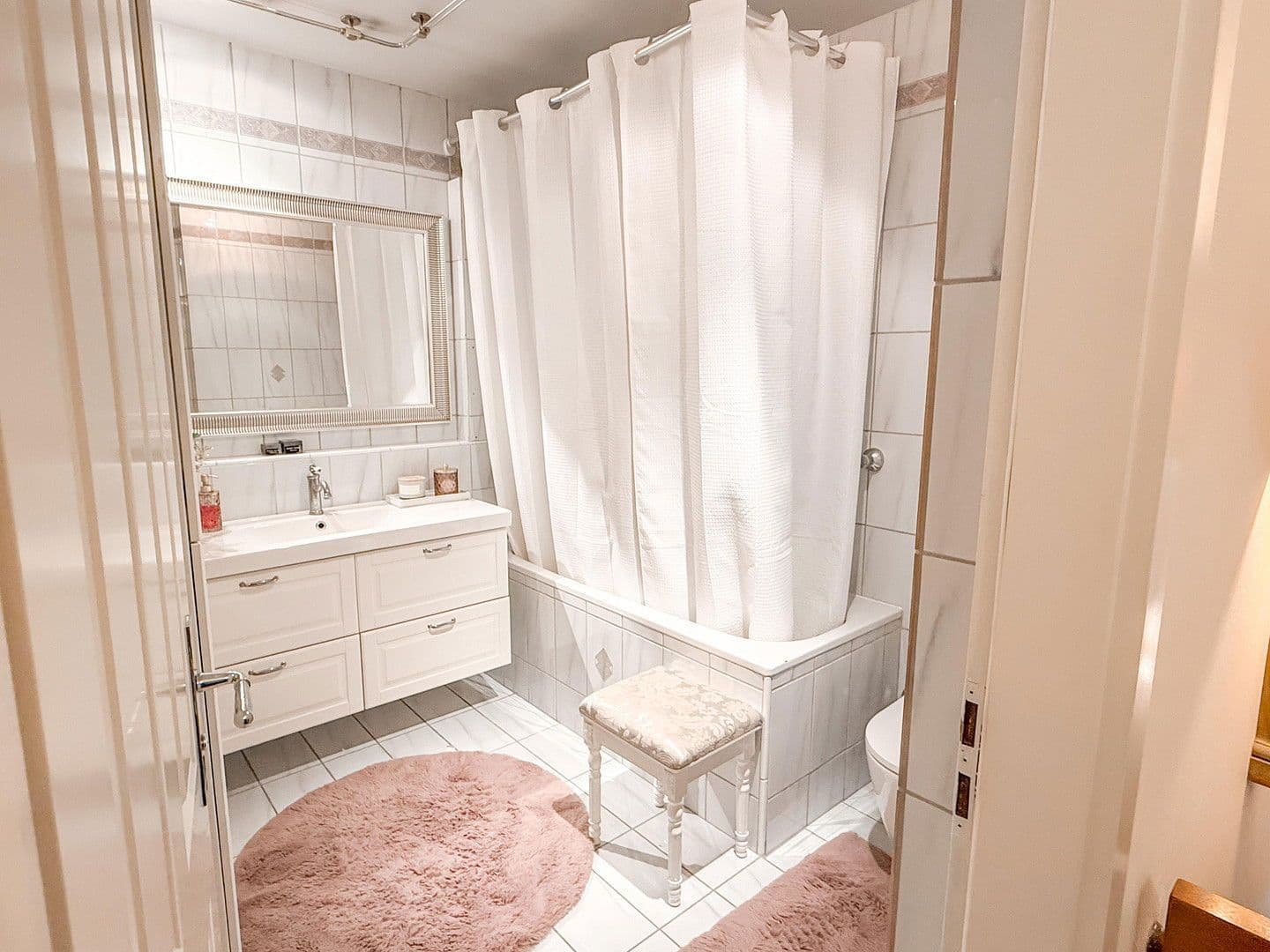 Predaj bytu 3-izbový 117 m², Düsseldorf, Severné Porýnie - Westfálsko Predaj bytu 3-izbový 117 m², Düsseldorf, Severné Porýnie - Westfálsko