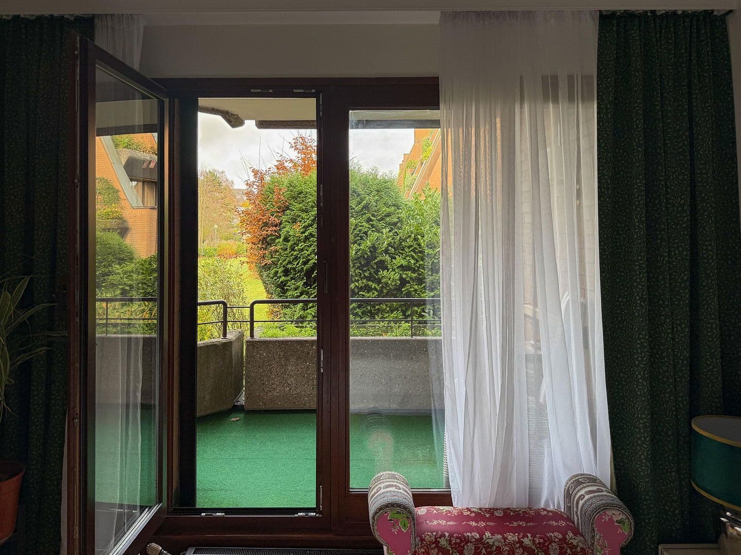 Predaj bytu 3-izbový 117 m², Düsseldorf, Severné Porýnie - Westfálsko Predaj bytu 3-izbový 117 m², Düsseldorf, Severné Porýnie - Westfálsko