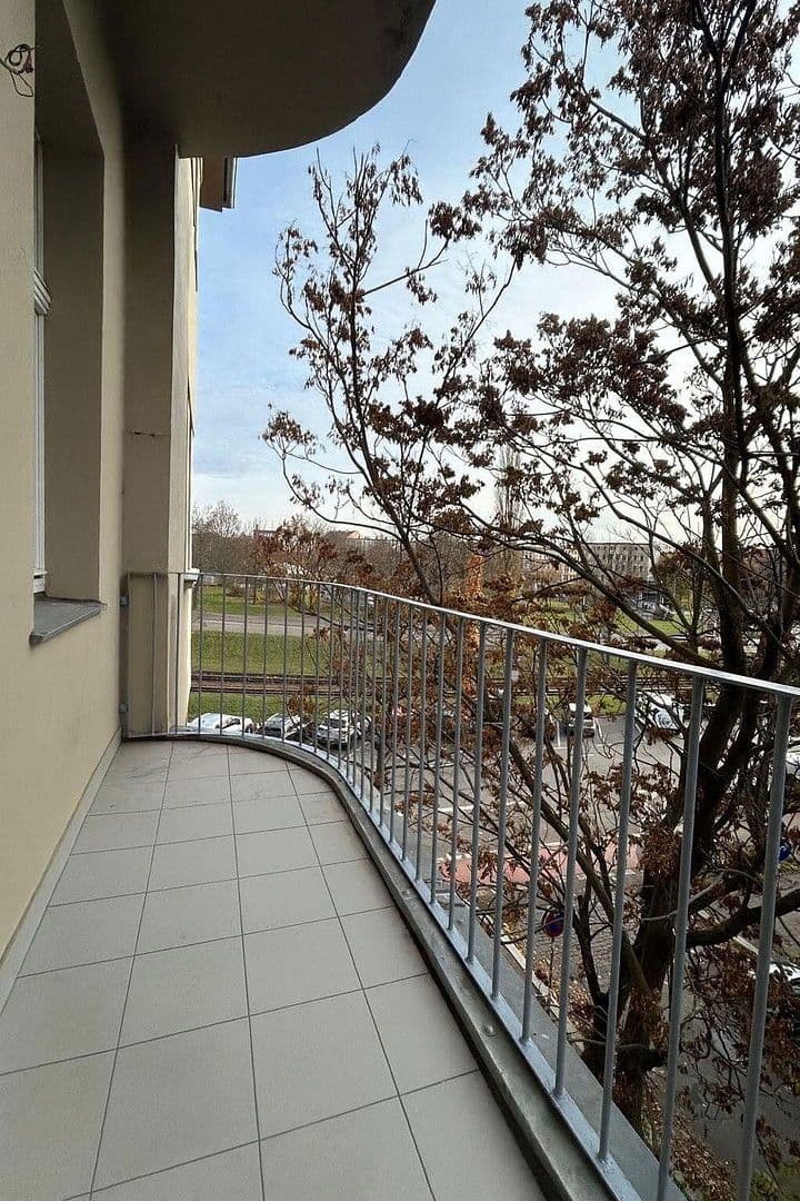 Prenájom bytu 5-izbový 150 m², Paracelsusstraße 2c, Halle (Saale), Sasko-Anhaltsko Prenájom bytu 5-izbový 150 m², Paracelsusstraße 2c, Halle (Saale), Sasko-Anhaltsko