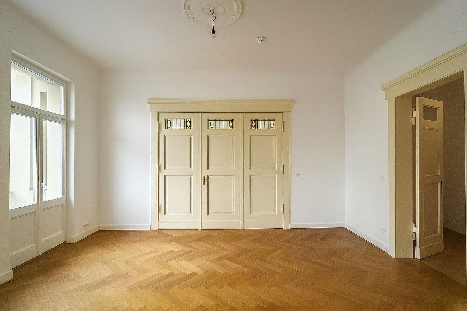 Prenájom bytu 5-izbový 150 m², Paracelsusstraße 2c, Halle (Saale), Sasko-Anhaltsko Prenájom bytu 5-izbový 150 m², Paracelsusstraße 2c, Halle (Saale), Sasko-Anhaltsko