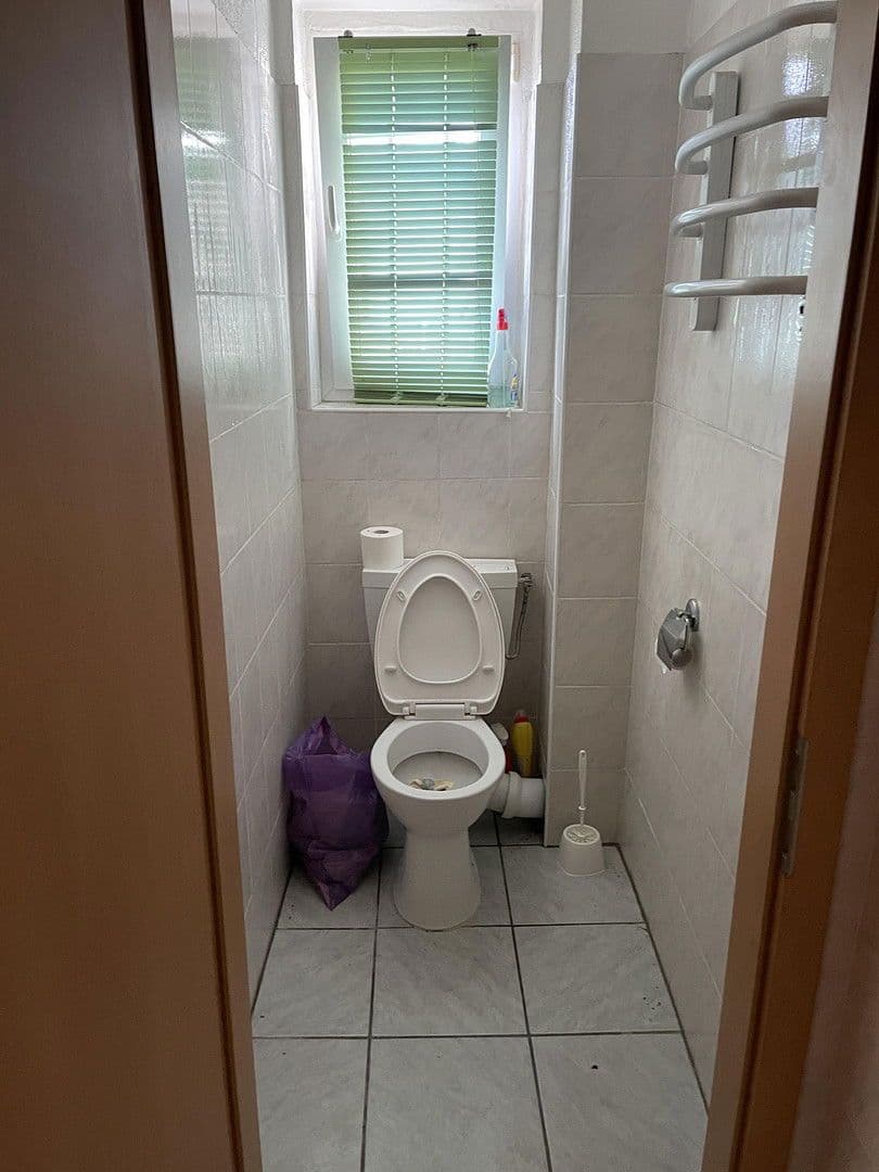 Prenájom nebytového priestoru 1.450 m², Eberswalde, Brandenbursko Prenájom nebytového priestoru 1.450 m², Eberswalde, Brandenbursko