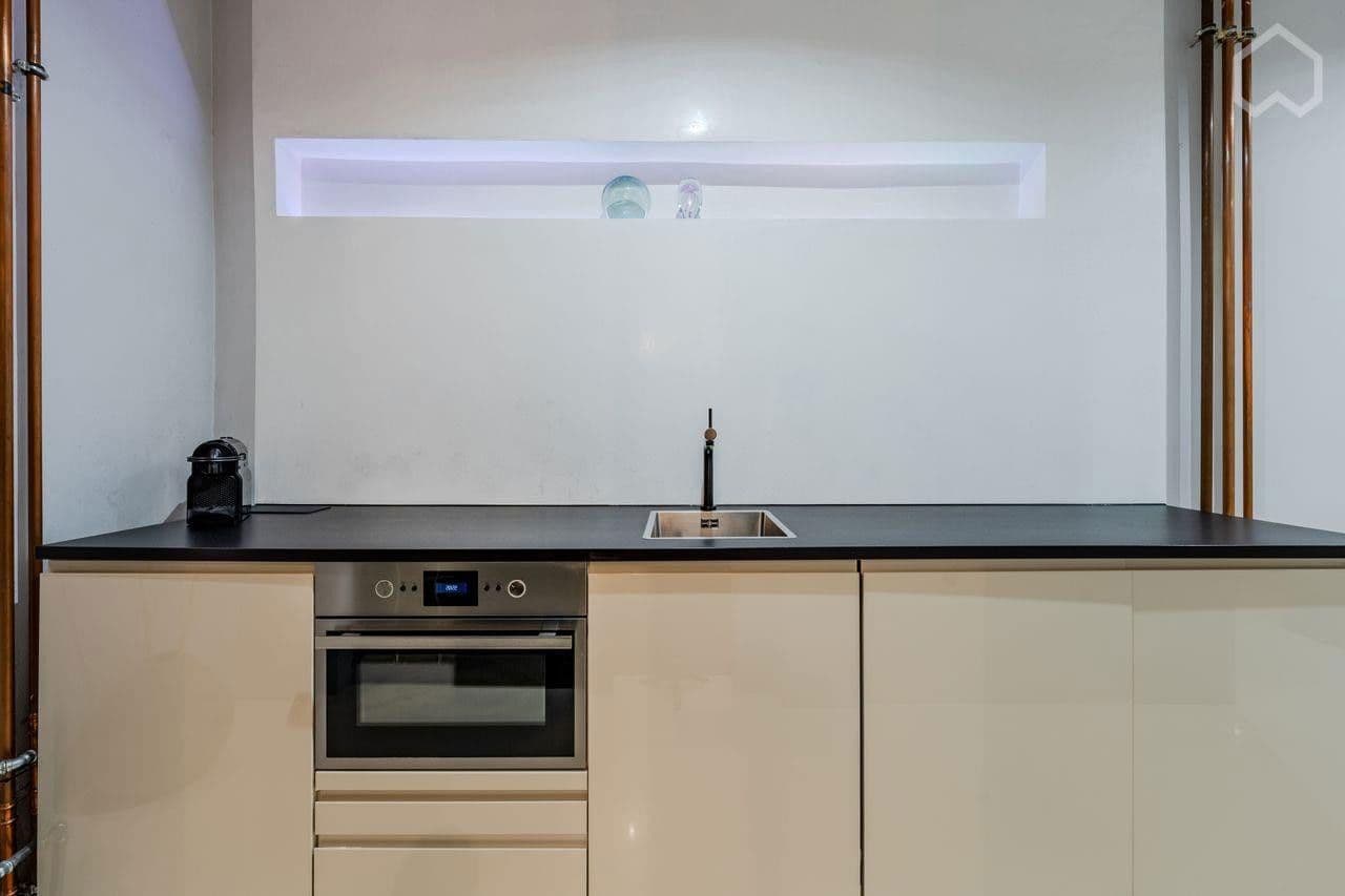 Predaj bytu 2-izbový 50 m², Strelitzer str. 58, Berlin, Berlín Predaj bytu 2-izbový 50 m², Strelitzer str. 58, Berlin, Berlín