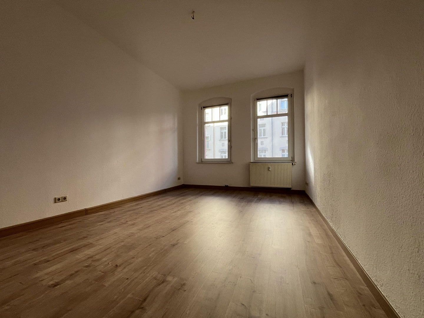 Prenájom bytu 2-izbový 43 m², Casparistraße 4, Chemnitz, Sasko Prenájom bytu 2-izbový 43 m², Casparistraße 4, Chemnitz, Sasko