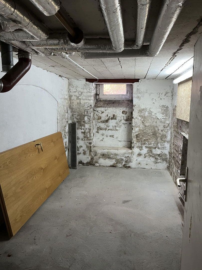 Prenájom bytu 2-izbový 43 m², Casparistraße 4, Chemnitz, Sasko Prenájom bytu 2-izbový 43 m², Casparistraße 4, Chemnitz, Sasko