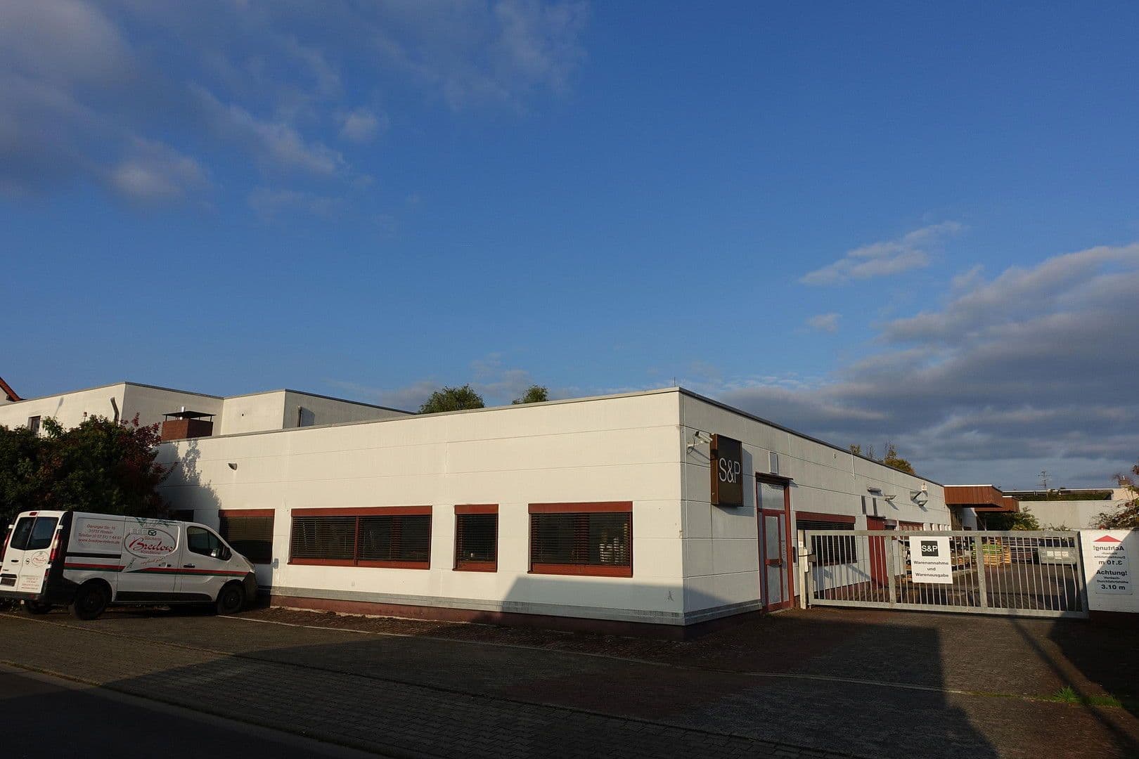 Predaj nebytového priestoru 3.383 m², Zeppelinring 12-14, Mühlheim am Main, Hesensko Predaj nebytového priestoru 3.383 m², Zeppelinring 12-14, Mühlheim am Main, Hesensko