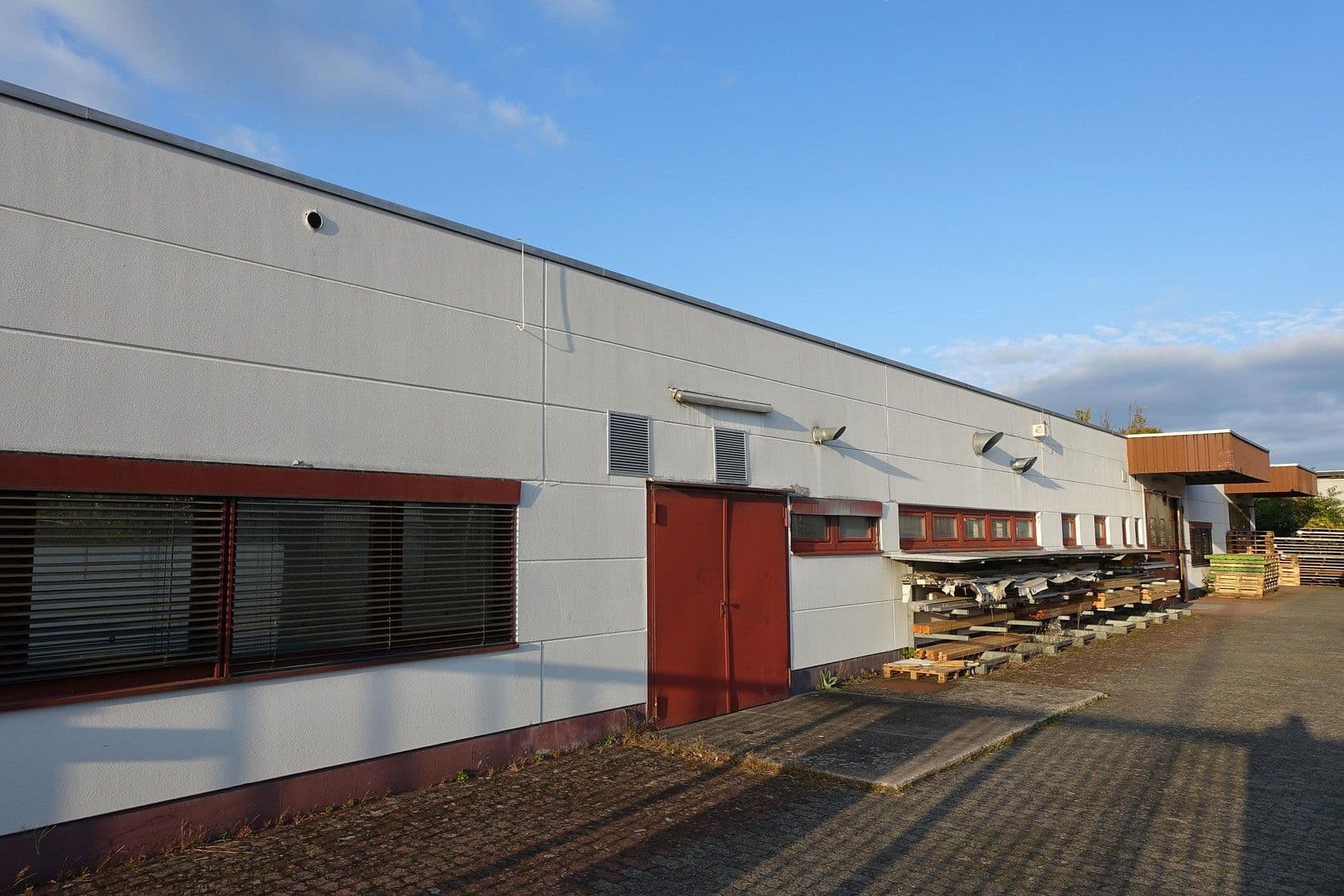 Predaj nebytového priestoru 3.383 m², Zeppelinring 12-14, Mühlheim am Main, Hesensko Predaj nebytového priestoru 3.383 m², Zeppelinring 12-14, Mühlheim am Main, Hesensko