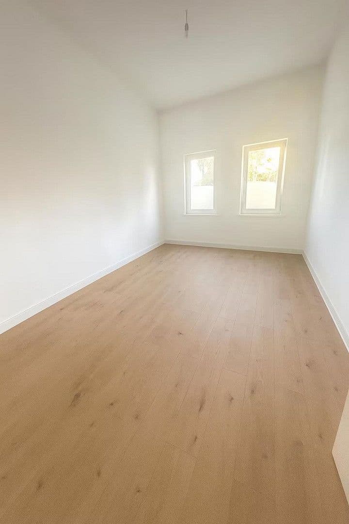 Prenájom bytu 3-izbový 74 m², Paracelsusstraße 2c, Halle (Saale), Sasko-Anhaltsko Prenájom bytu 3-izbový 74 m², Paracelsusstraße 2c, Halle (Saale), Sasko-Anhaltsko