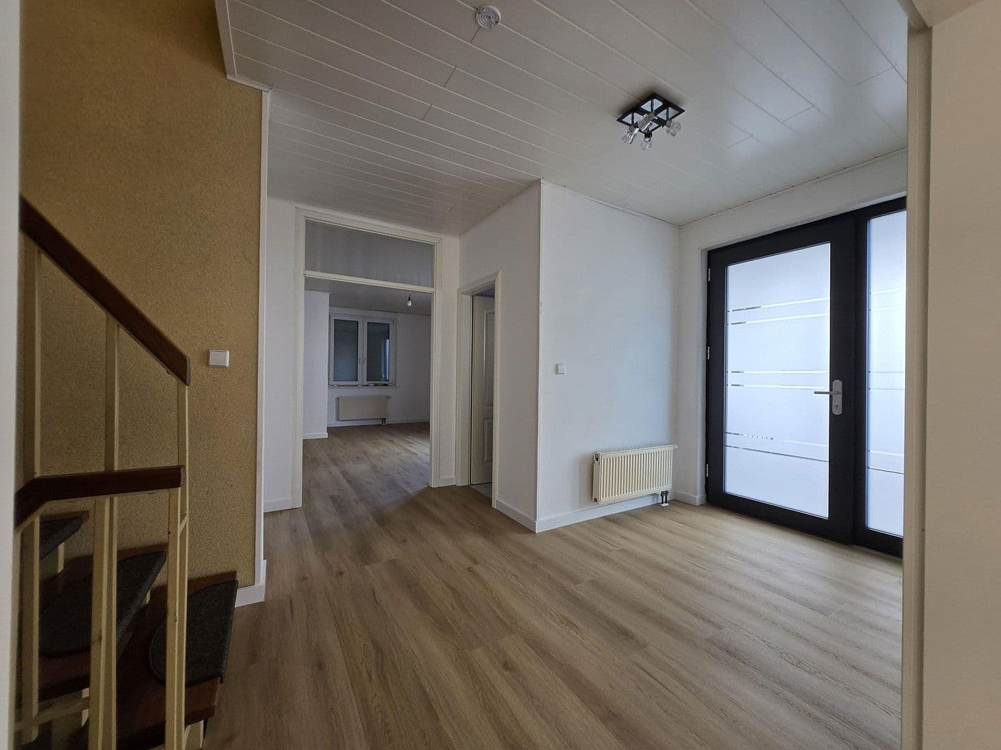 Prenájom domu 184 m², pozemek 222 m², Weinbergstr. 59, Bad Schönborn, Bádensko-Wurttembersko Prenájom domu 184 m², pozemek 222 m², Weinbergstr. 59, Bad Schönborn, Bádensko-Wurttembersko