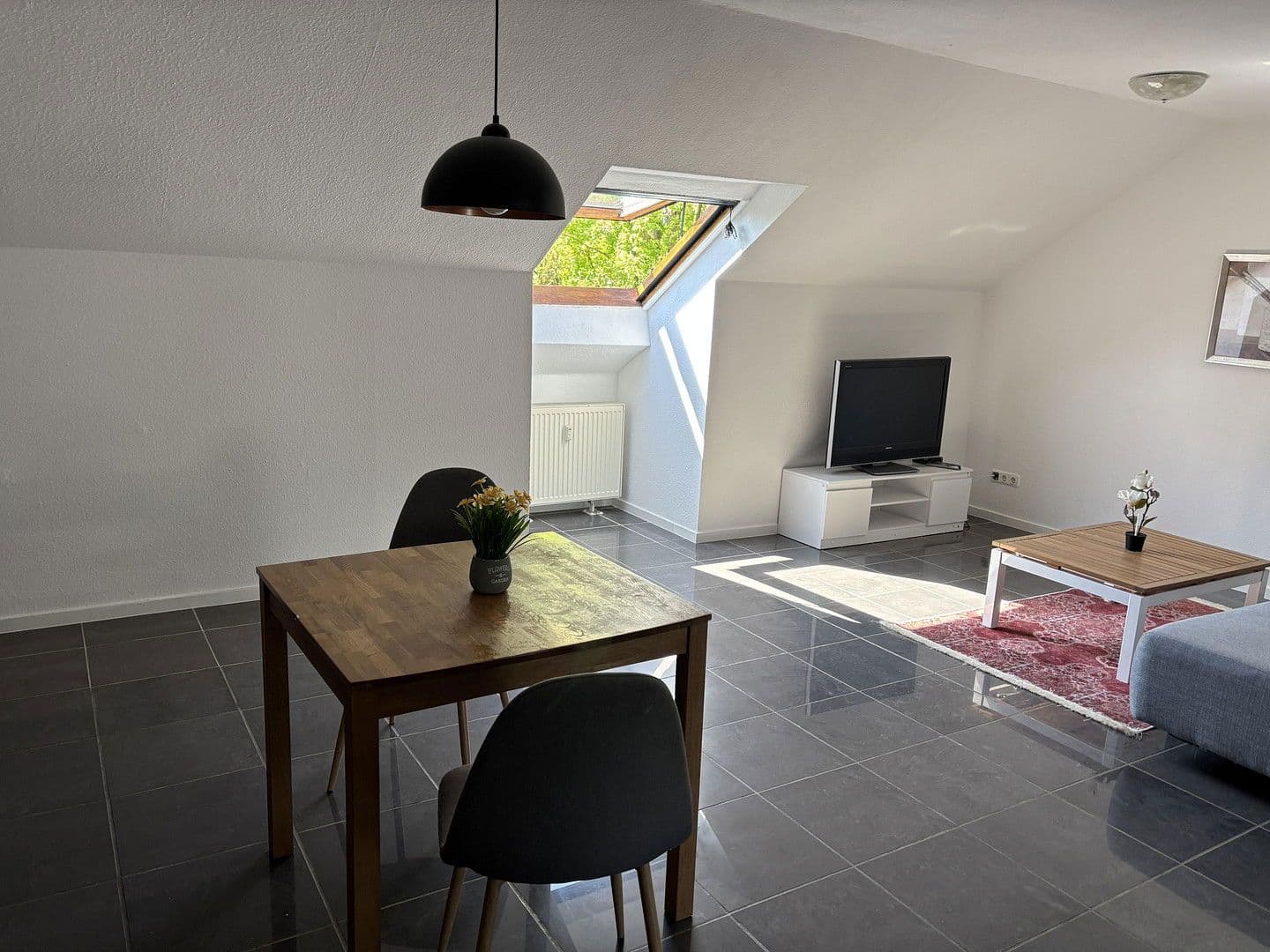 Prenájom bytu 1-izbový 52 m², Gerbrunn, Bavorsko Prenájom bytu 1-izbový 52 m², Gerbrunn, Bavorsko