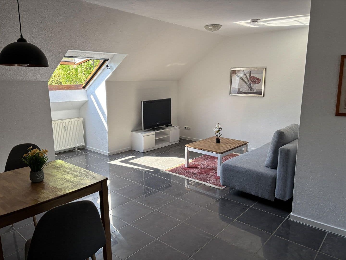 Prenájom bytu 1-izbový 52 m², Gerbrunn, Bavorsko Prenájom bytu 1-izbový 52 m², Gerbrunn, Bavorsko