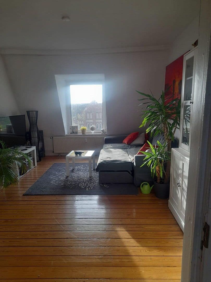 Prenájom bytu 2-izbový 55 m², Holtenauer Straße 211, Kiel, Šlezvicko-Holštajnsko Prenájom bytu 2-izbový 55 m², Holtenauer Straße 211, Kiel, Šlezvicko-Holštajnsko