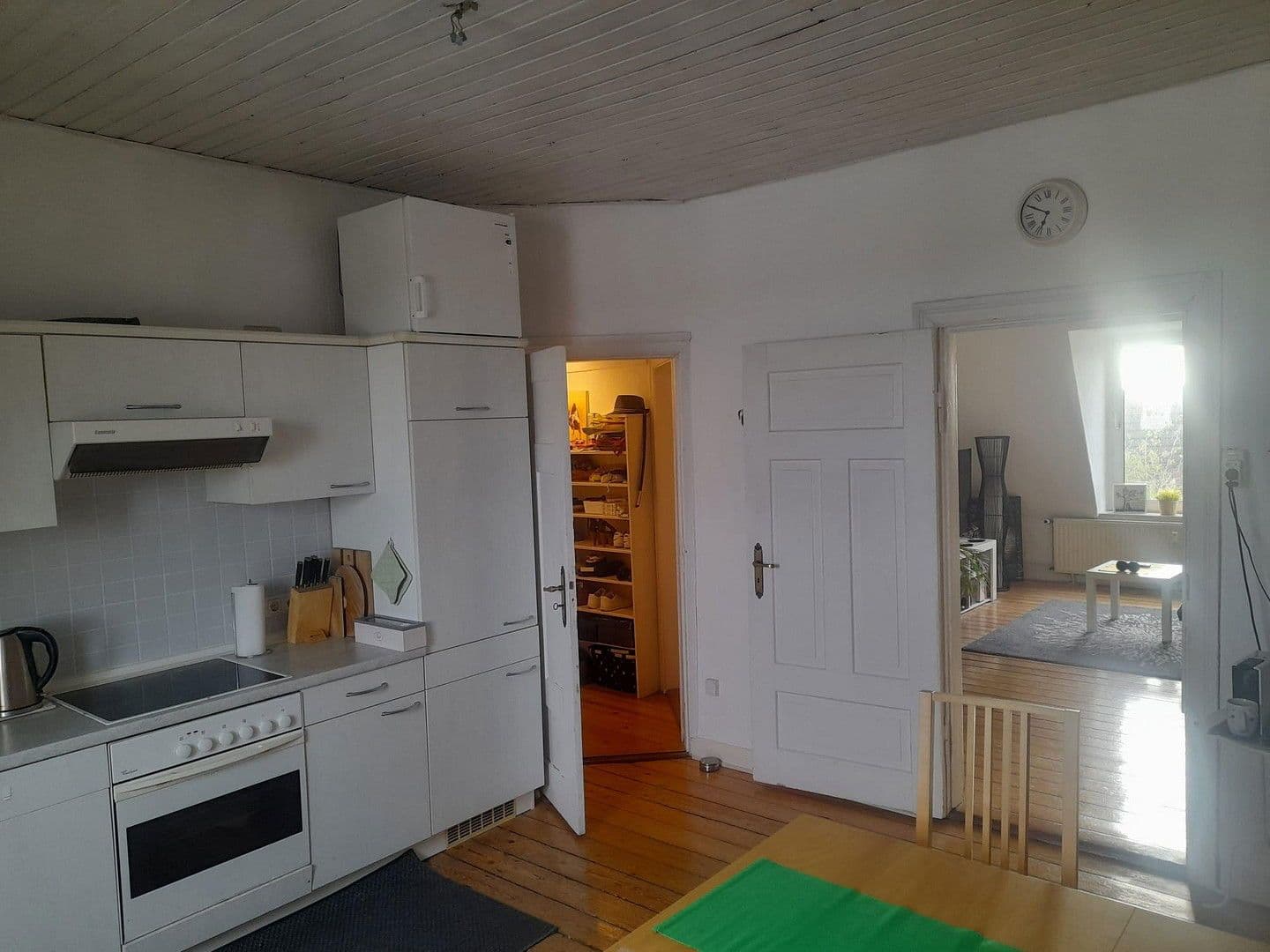 Prenájom bytu 2-izbový 55 m², Holtenauer Straße 211, Kiel, Šlezvicko-Holštajnsko Prenájom bytu 2-izbový 55 m², Holtenauer Straße 211, Kiel, Šlezvicko-Holštajnsko