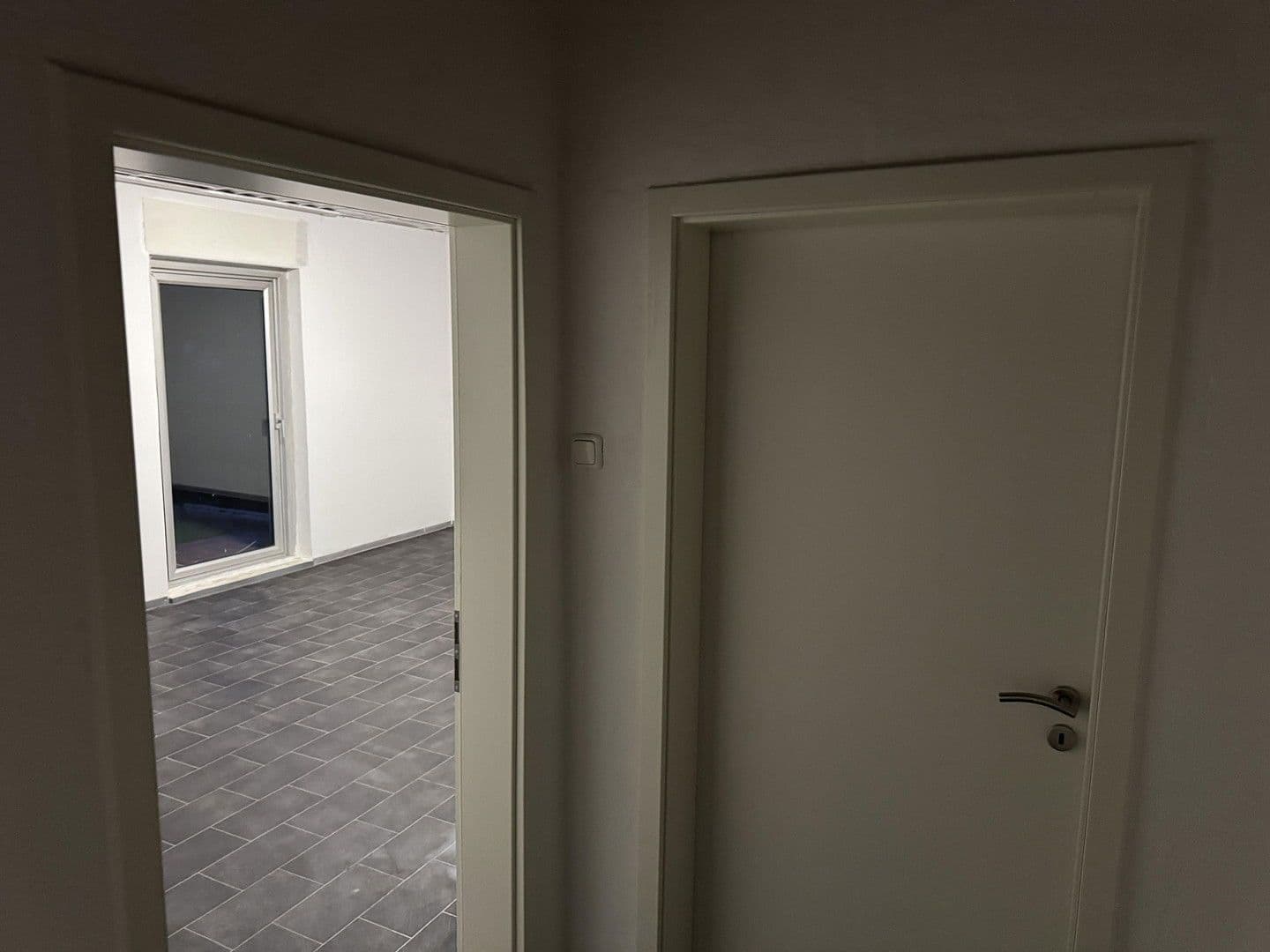 Predaj domu 155 m², pozemek 485 m², Höhbuck 7, Roßtal, Bavorsko Predaj domu 155 m², pozemek 485 m², Höhbuck 7, Roßtal, Bavorsko