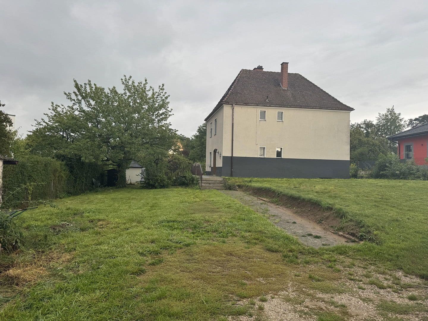 Predaj domu 155 m², pozemek 485 m², Höhbuck 7, Roßtal, Bavorsko Predaj domu 155 m², pozemek 485 m², Höhbuck 7, Roßtal, Bavorsko