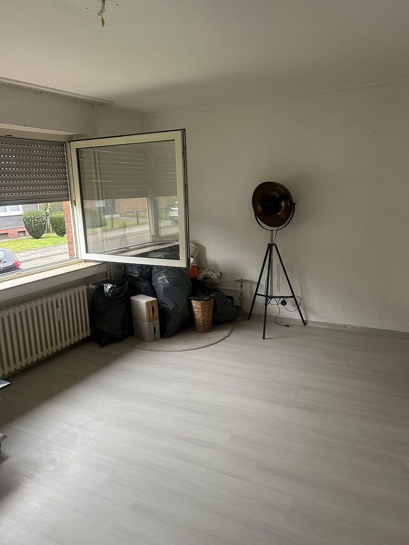 Prenájom bytu 2-izbový 63 m², Oberhausen, Severné Porýnie - Westfálsko Prenájom bytu 2-izbový 63 m², Oberhausen, Severné Porýnie - Westfálsko
