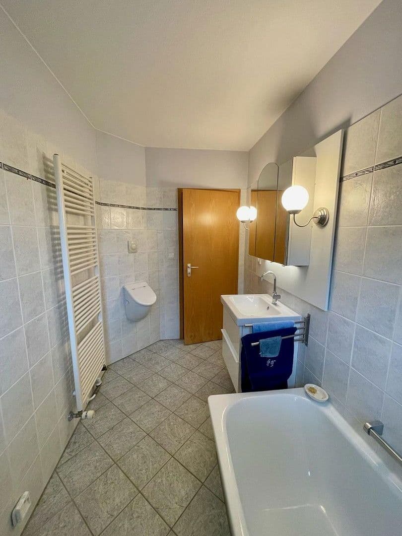 Predaj domu 141 m², pozemek 631 m², Krempe, Šlezvicko-Holštajnsko Predaj domu 141 m², pozemek 631 m², Krempe, Šlezvicko-Holštajnsko