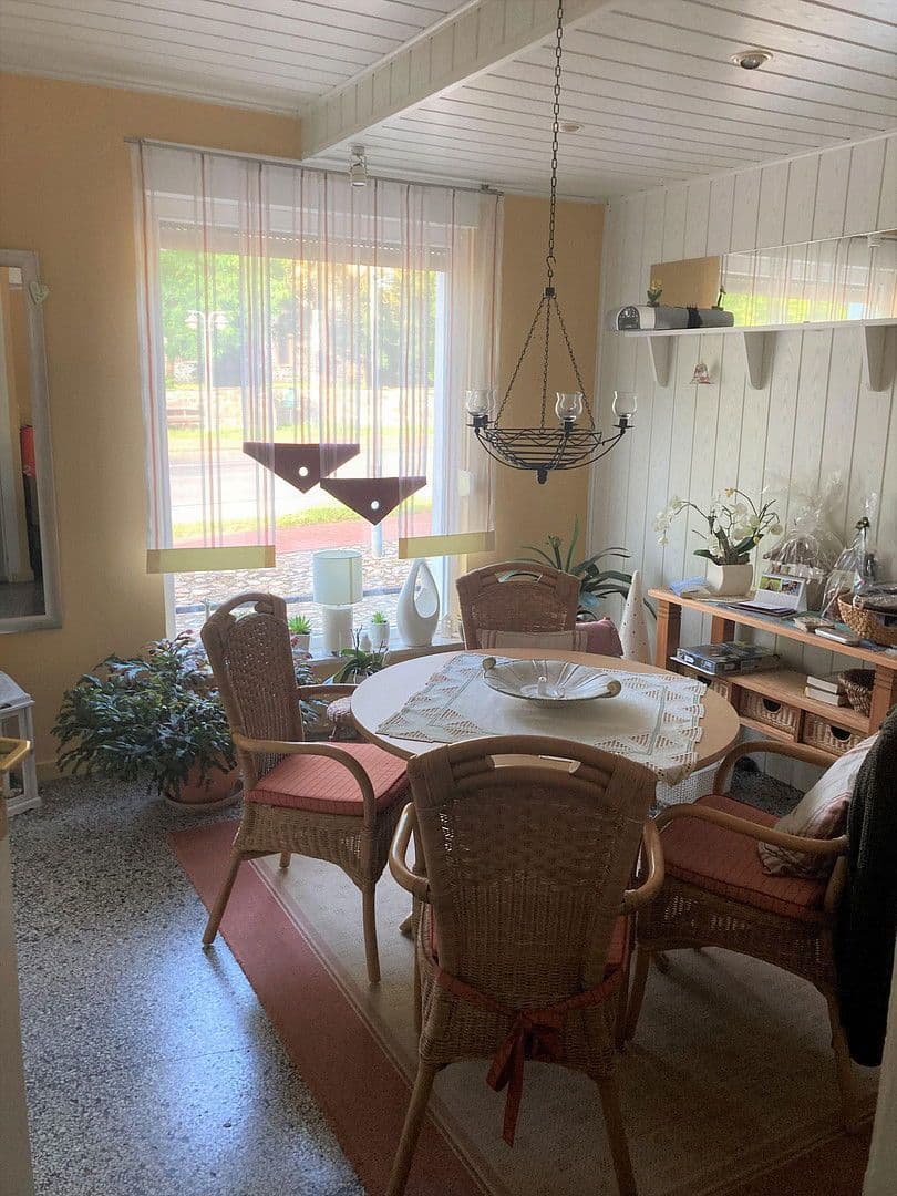 Predaj domu 260 m², pozemek 1.800 m², Lindenplatz 1, Arendsee (Altmark), Sasko-Anhaltsko Predaj domu 260 m², pozemek 1.800 m², Lindenplatz 1, Arendsee (Altmark), Sasko-Anhaltsko