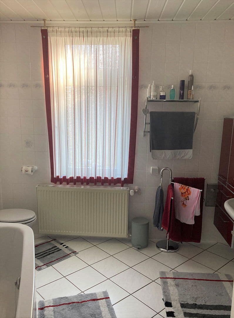 Predaj domu 260 m², pozemek 1.800 m², Lindenplatz 1, Arendsee (Altmark), Sasko-Anhaltsko Predaj domu 260 m², pozemek 1.800 m², Lindenplatz 1, Arendsee (Altmark), Sasko-Anhaltsko