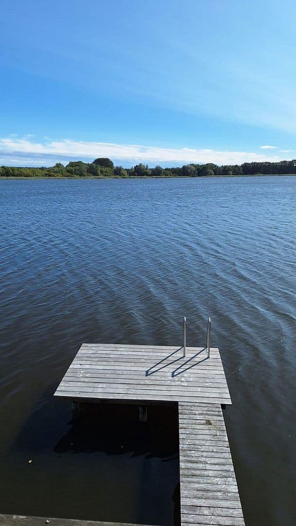 Predaj domu 45 m², pozemek 171 m², Röbel/Müritz, Meklenbursko-Predpomoransko Predaj domu 45 m², pozemek 171 m², Röbel/Müritz, Meklenbursko-Predpomoransko