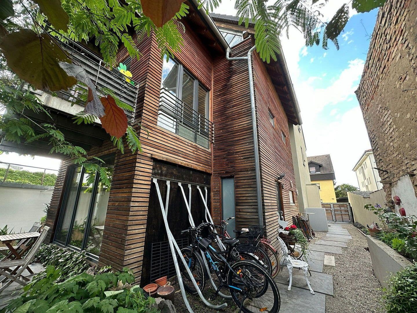 Prenájom bytu 4-izbový 108 m², Rheinauer Str. 34, Brühl, Bádensko-Wurttembersko Prenájom bytu 4-izbový 108 m², Rheinauer Str. 34, Brühl, Bádensko-Wurttembersko