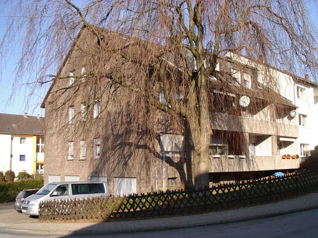 Predaj domu 629 m², pozemek 784 m², An der Flosswiese 2, Burscheid, Severné Porýnie - Westfálsko Predaj domu 629 m², pozemek 784 m², An der Flosswiese 2, Burscheid, Severné Porýnie - Westfálsko