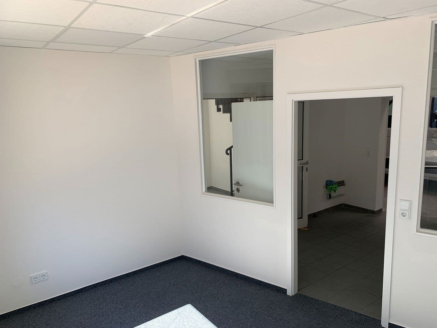 Prenájom kancelárie 210 m², Rapsacker 13c, Lübeck, Šlezvicko-Holštajnsko Prenájom kancelárie 210 m², Rapsacker 13c, Lübeck, Šlezvicko-Holštajnsko