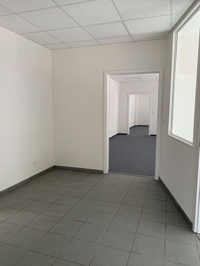 Prenájom kancelárie 210 m², Rapsacker 13c, Lübeck, Šlezvicko-Holštajnsko Prenájom kancelárie 210 m², Rapsacker 13c, Lübeck, Šlezvicko-Holštajnsko