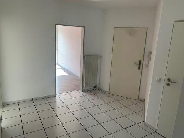 Prenájom bytu 3-izbový 100 m², Kreuzau, Severné Porýnie - Westfálsko Prenájom bytu 3-izbový 100 m², Kreuzau, Severné Porýnie - Westfálsko