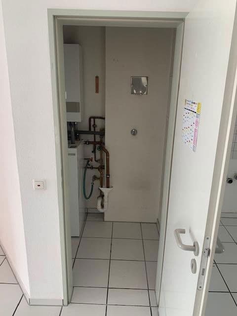 Prenájom bytu 3-izbový 100 m², Kreuzau, Severné Porýnie - Westfálsko Prenájom bytu 3-izbový 100 m², Kreuzau, Severné Porýnie - Westfálsko