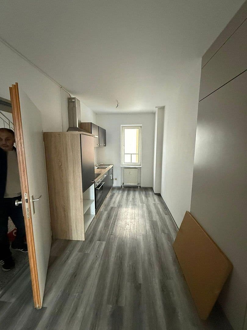 Prenájom kancelárie 90 m², Schwabstraße 6, Sigmaringen, Bádensko-Wurttembersko Prenájom kancelárie 90 m², Schwabstraße 6, Sigmaringen, Bádensko-Wurttembersko