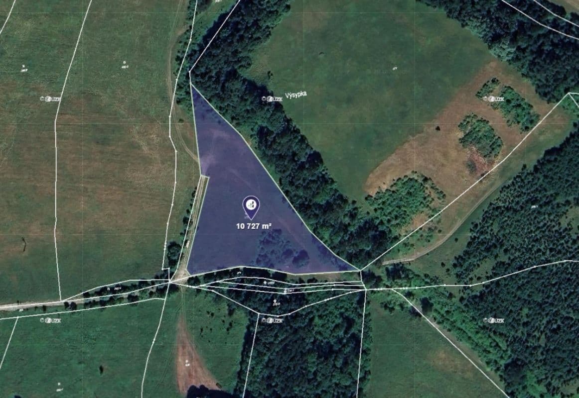 Predaj pozemku 10.727 m², Velké Chvojno, Ústecký kraj Predaj pozemku 10.727 m², Velké Chvojno, Ústecký kraj